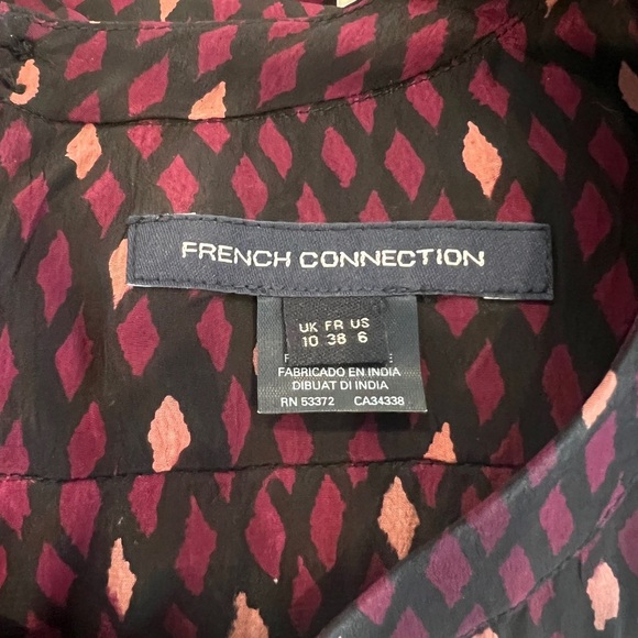 French Connection shirt dress with cutout with 3/4 Bishop Sleeves- women size 6 - Picture 3 of 3
